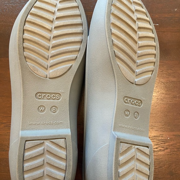 Women CROCS loafer - Picture 2 of 2